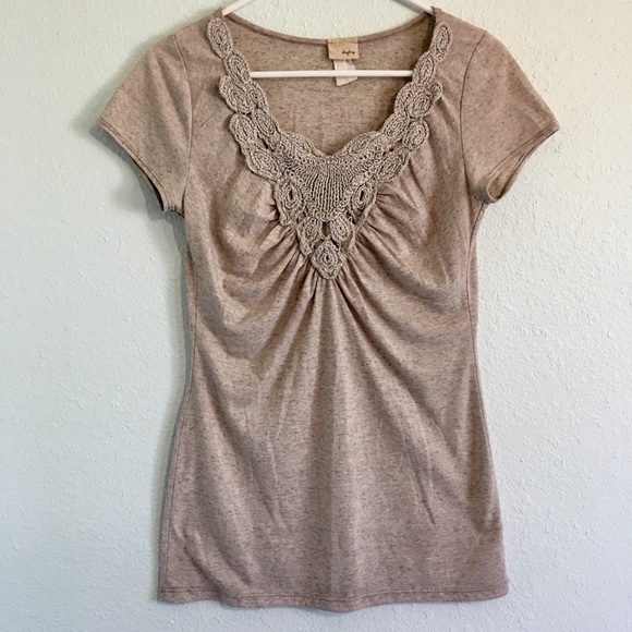 Daytrip Tops - •Daytrip• Top with Crochet Neckline